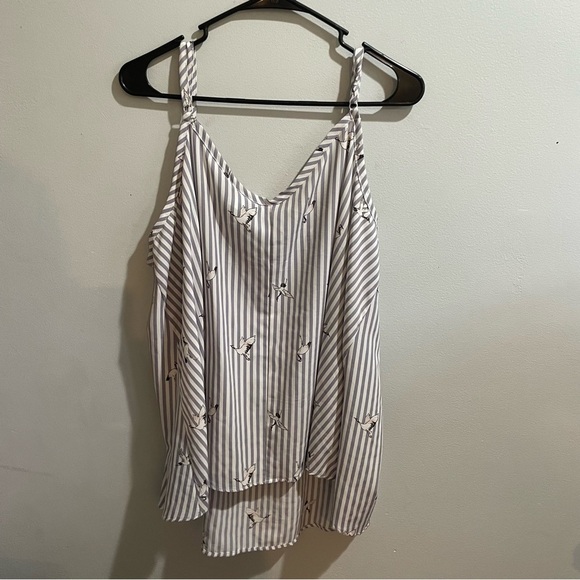Torrid Grey & White Striped Crane Cami Women’s 2X Lightweight Flowy Tank Summer - Picture 5 of 7